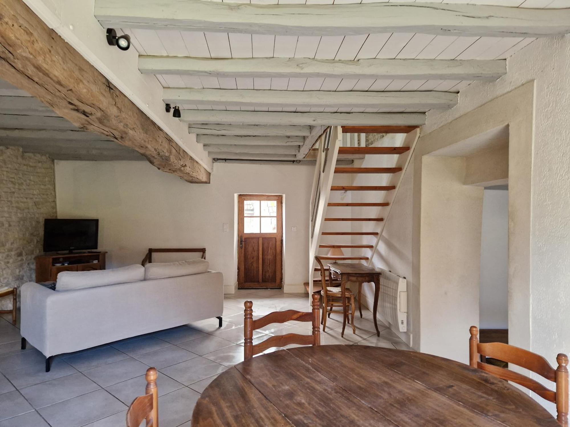 Gite Les Frenes Avec Pre Dans Joli Hameau Vermenton Luaran gambar